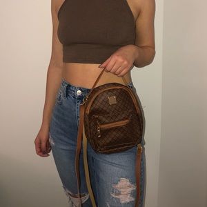 Adjustable backpack purse